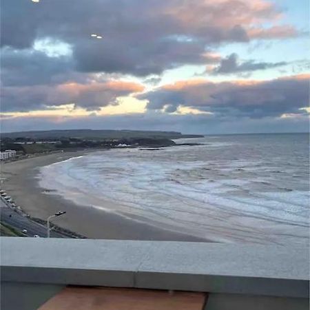 Spectacular 2 Bedroom Balcony Sea View Flat Scarborough Exterior foto